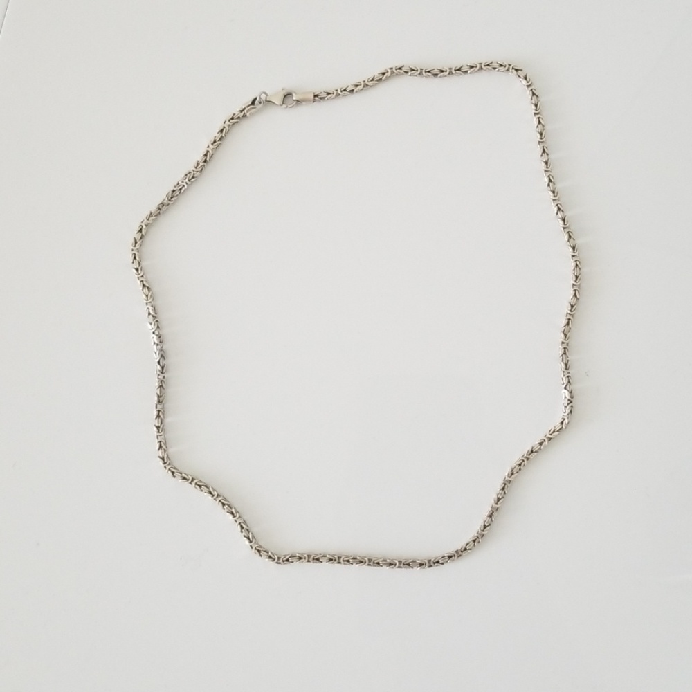 Silver necklace